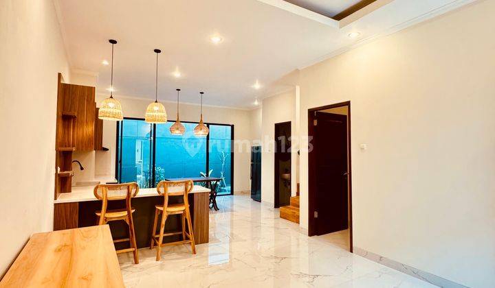 Rumah Full Furnished di Seminyak dalam Kawasan One Gate System 2