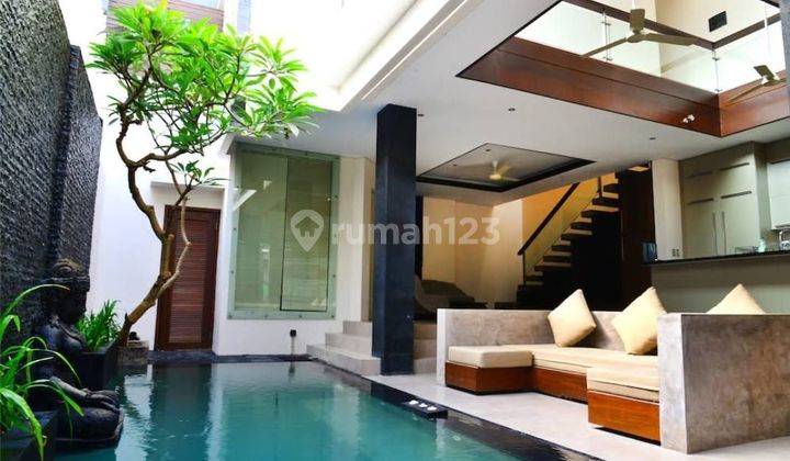 Villa Di Legian Hanya 500 Meter Dari Pantai 1