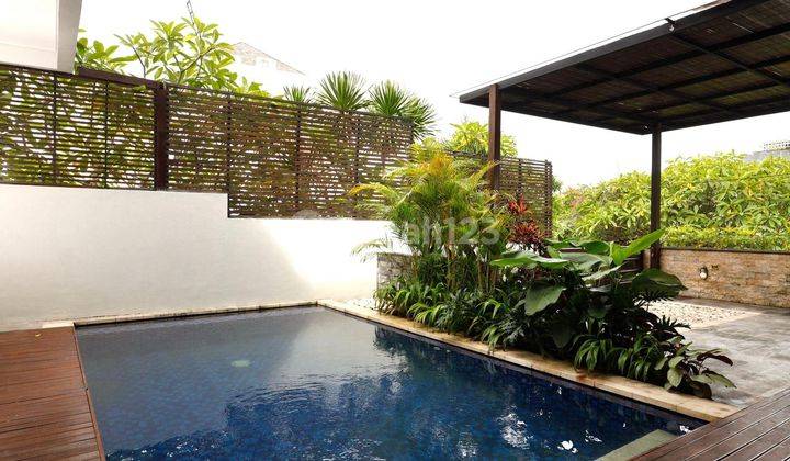 Balinese Style Villa With Sea, Gwk, And Hill View 2