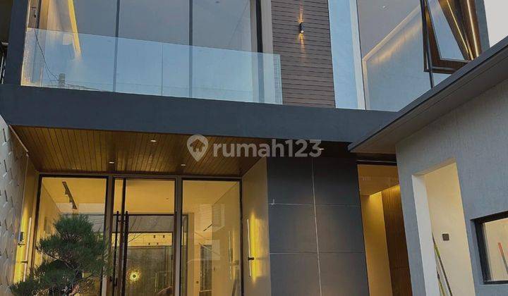 Rumah Baru Style Luxury Modern Di Denpasar Barat 1