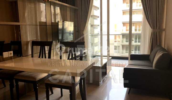 Aesthetic and Comfortable Unit Fully Furnished with Garden View and Strategic Location at Landmark Apartment