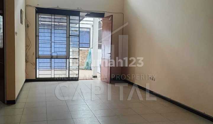 Dijual Harga Termurah Rumah Terawat Siap Huni Dalam Komplek Strategis di Antapani Bandung