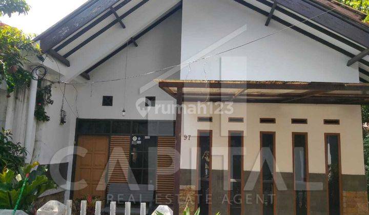 Rumah 1 Lantai Dengan Akses 2 Mobil di Sarimanis Bandung 1