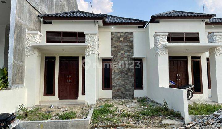RUMAH SIAP HUNI DI KOMPLEK, DI LAHAN 6X16, DEKAT PINTU TOL LETDA SUJONO 1