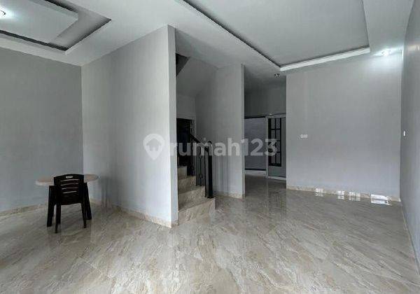 Rumah Padang Bulan, Kamar3, Kamar Mandi3, Pasar3, Strategis Lokasi Bagus 2