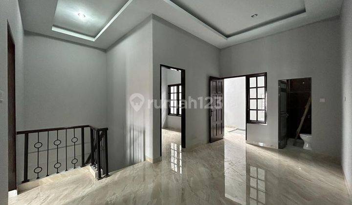 Rumah Padang Bulan, Kamar3, Kamar Mandi3, Pasar3, Strategis Lokasi Bagus 3