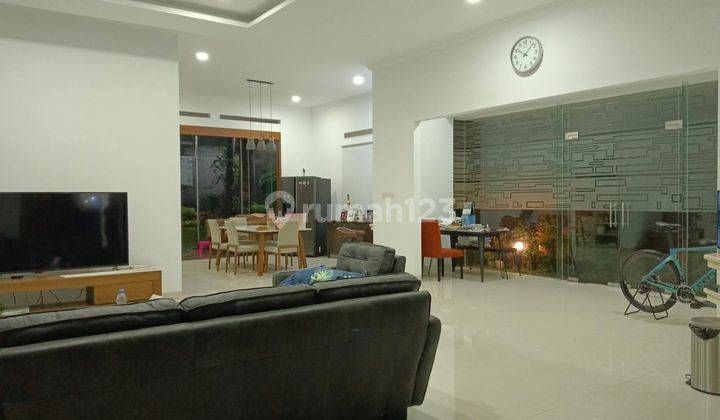 Rumah Lux Cipaku, Setiabudhi Bandung Utara 1