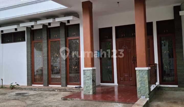 Rumah Villa Gegerkalong,Nyaman Asri dan sejuk Bandung Utara