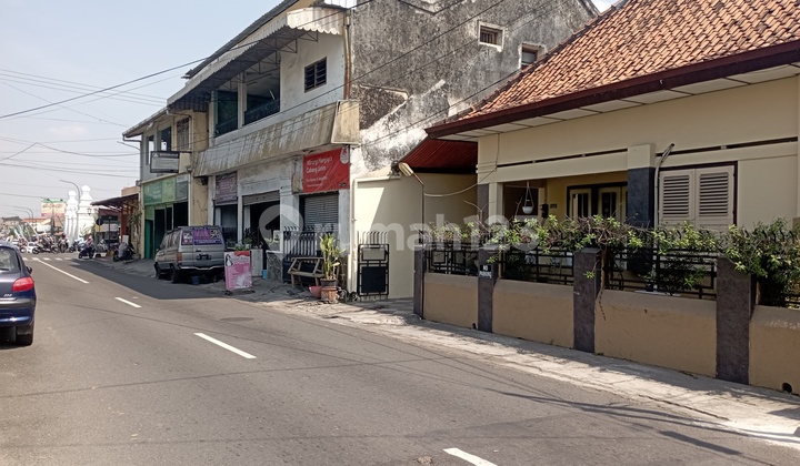 Rumah SHM Di Jalan Nyi Ahmad Dahlan Notoprajan Yogyakarta 3