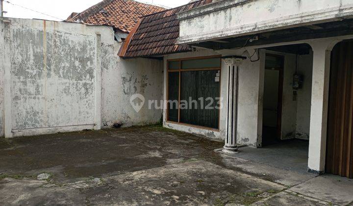 Rumah Di Pinggir Jalan Glagahsari Umbulharjo Yogyakarta 2