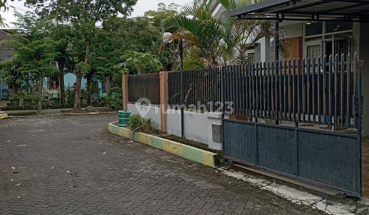 Rumah Hook Bagus Di Jalan Parangtritis Sewon Bantul Yogyakarta 1