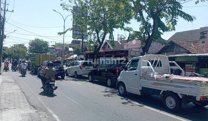 Tanah dan Bangunan Lantai Lokasi Strategis Dekat Hotel Tjokro Style, Umbulharjo, Yogyakarta 2