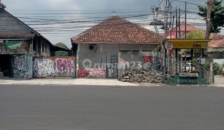 Tanah & Bangunan Luas 715 Meter Persegi Lokasi Gedong Kuning Banguntapan Bantul 2