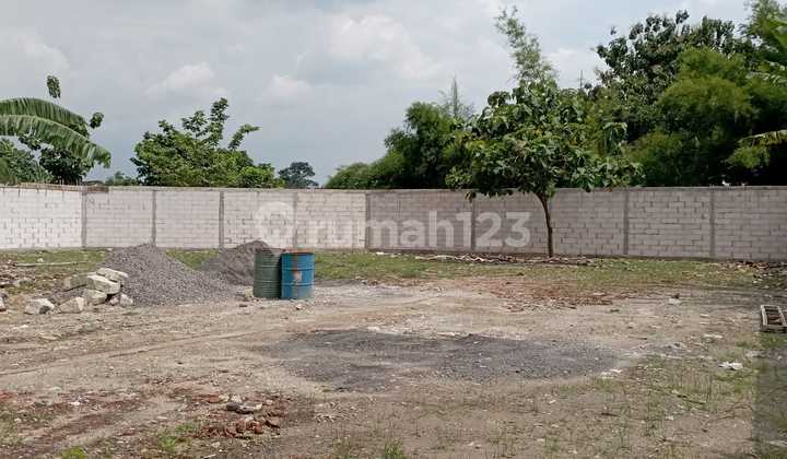 LAND 1240 METERS WITH BUILDING BONUS IN SOUTH RINGROAD, UMBULHARJO, YOGYAKARTA