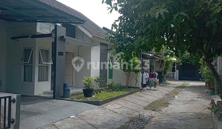 Rumah Tinggal 2 Kamar Lokasi Trirrenggo Bantul Rumah Tinggal 2 Kamar Lokasi Trirrenggo Bantul
