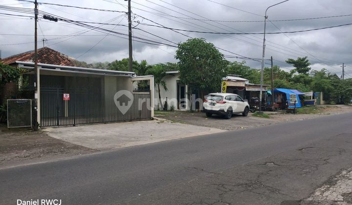 Commercial Space Strategic Location on Jl Imogiri Barat Sewon Bantul