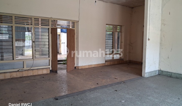 SHM House on Jl. Mantrijeron, Mantrijeron, Mantrijeron, Yogyakarta City, Special Region of Yogyakarta 2