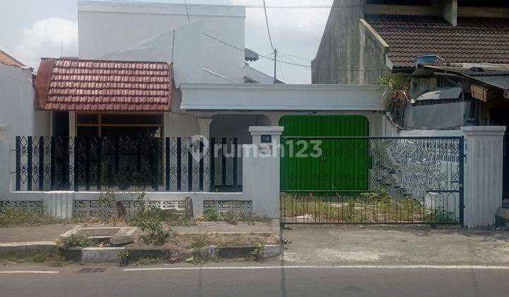 Rumah Di Pinggir Jalan Glagahsari Umbulharjo Yogyakarta 1