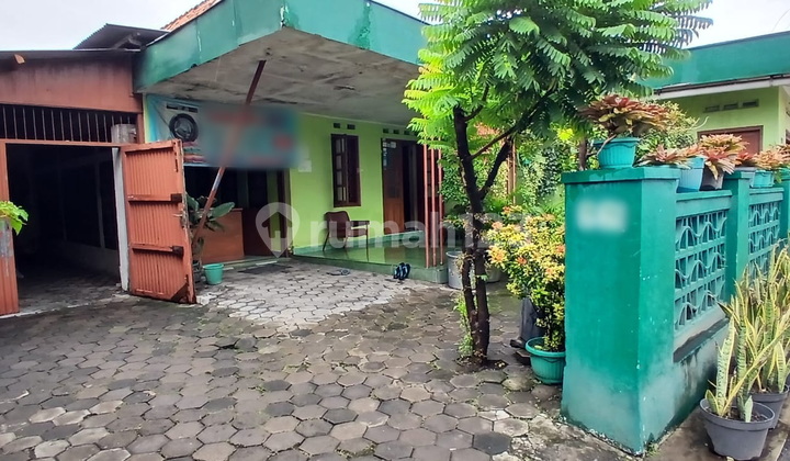 Rumah & Toko Tengah Kota Lokasi Jalan Kh Jawad Faqih Mergangsan Yogyakarta