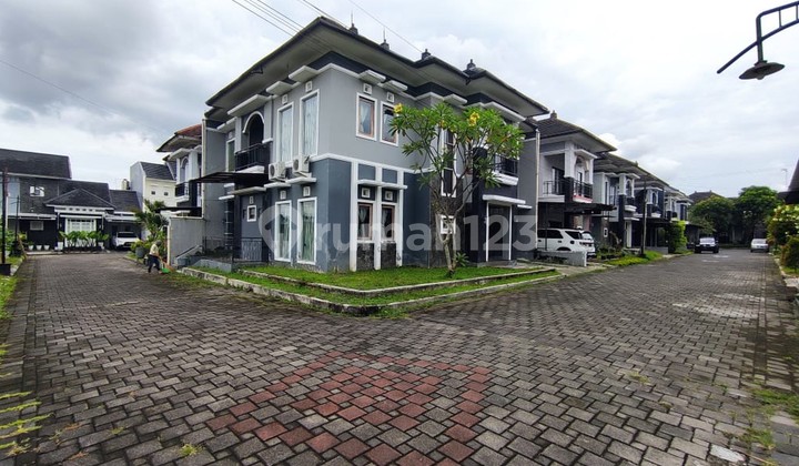 Rumah Mewah Di Perumahan Anggajaya Residence Dekat Hartono Mall SLeman Rumah Mewah Di Perumahan Anggajaya Residence Dekat Hartono Mall SLeman