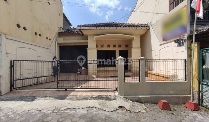 Rumah Furnish 2 Lantai Lokasi Deket Tugu Yogyakarta  1