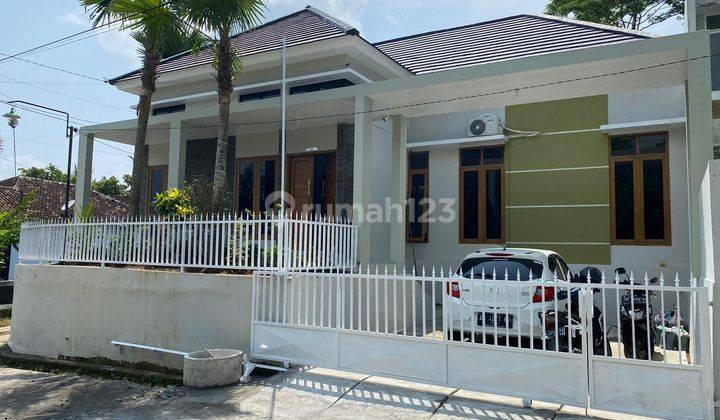 Rumah Semi furnish Dalam Perum Green Palm Lokasi Purworejo 1