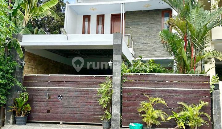 Rumah Mewah 2 Lantai Lokasi Sangat Dekat dengan Pakuwon Mall, Condongcatur, Depok, Sleman
