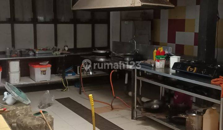 Rumah & Ruang Usaha Lokasi Strategis di Demangan Baru Depok Sleman  2