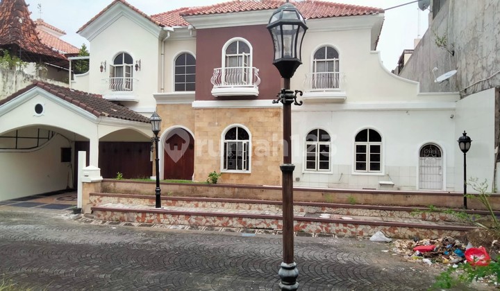 Luxury House In Casa Grande Near UPN, UGM, Pakuwon Mall 2