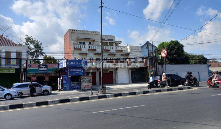 Ruko 3 Lantai Cocok Untuk Klinik, Resto, Kantor Di Jl. Solo Km 13 1