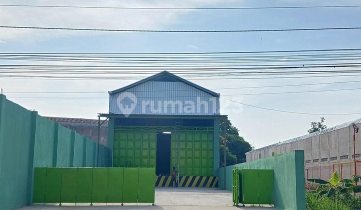 Warehouse in the Warehousing Area of Jl. Imogiri Barat Near Ringroad
