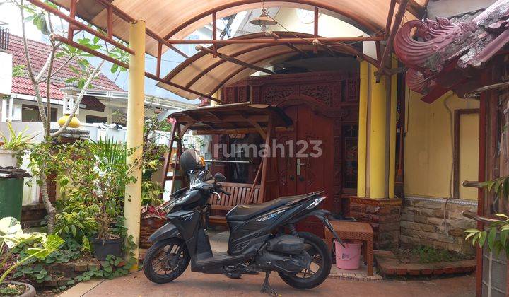 Rumah Cantik di Jambon dekat JCM, UGM dan Jl. Magelang Yogyakarta 2