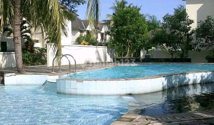 Rumah Cantik Di The Residence Kav. A-11 Jl.Wates KM 5.5 Dekat UMY 5