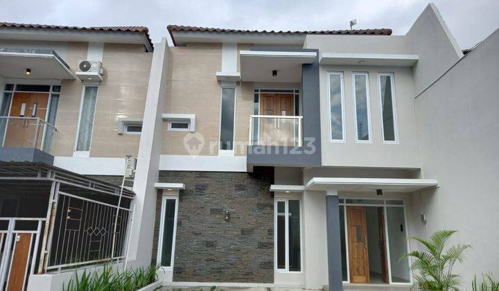 Rumah Mewah Dijual Murah, Hanya 30 Meter Ke Umy, Dekat Ring Road 2