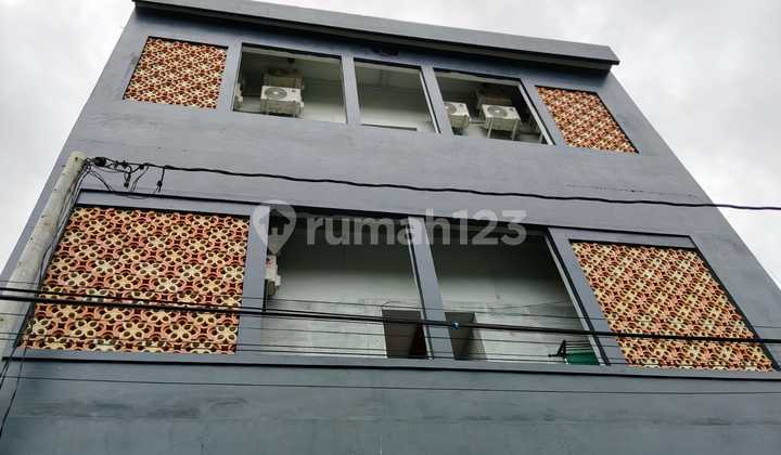 Exclusive Boarding House Fully Occupied Behind Amplaz Near UGM, UPN 2
