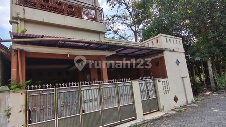 Beautiful 2-Story Strategic House on Jl. Palagan Near UGM, UII