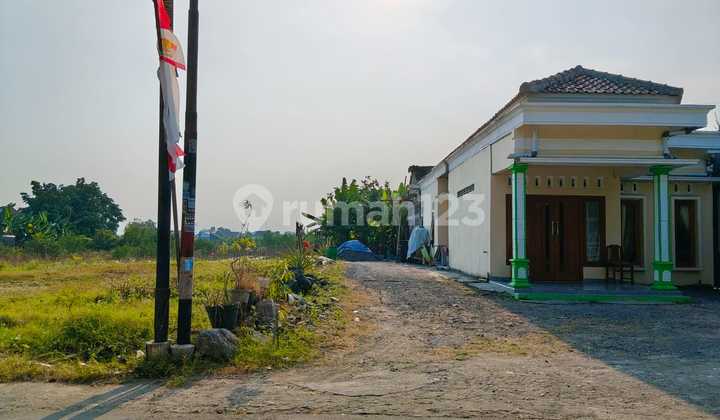 Tanah Murah Di Sidokarto, Godean, Sleman, Dekat Dowa.