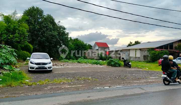 Yard Land Suitable For Restaurants In Jambon Near UGM Yard Land Suitable For Restaurants In Jambon Near UGM