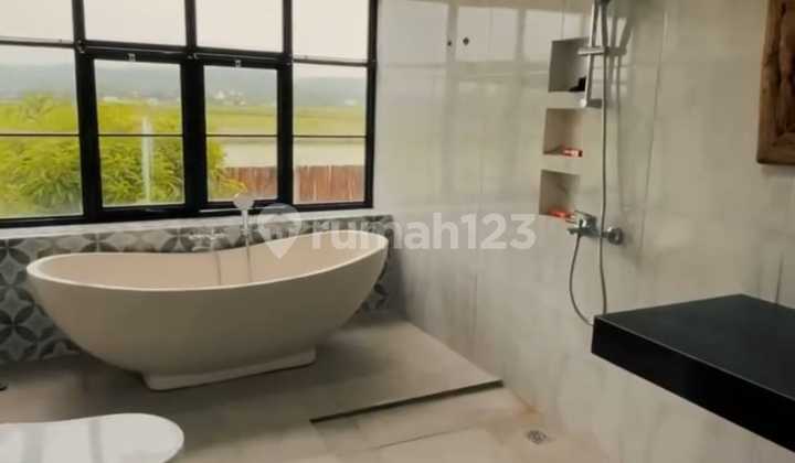 Exotic Villa House in Villa & Resto Area Bangunjiwo Near Umy