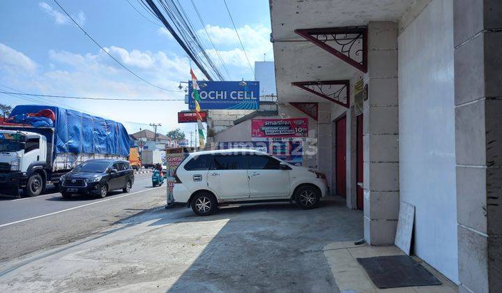Ruko 3 Lantai Cocok Untuk Klinik, Resto, Kantor Di Jl. Solo Km 13 2