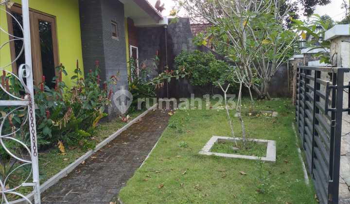 Rumah Halaman Luas Dekat Uii Jl. Kaliurang Km 13, Sate Pak Bayu 2