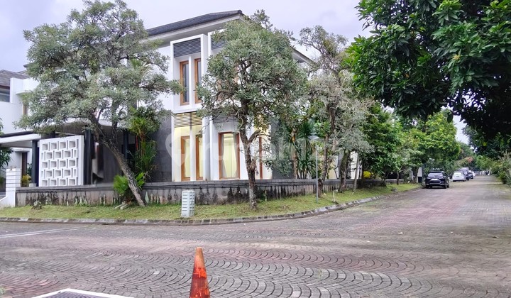 Luxury House + Swimming Pool, Bale Hinggil Jl. Kaliurang Near UGM 2