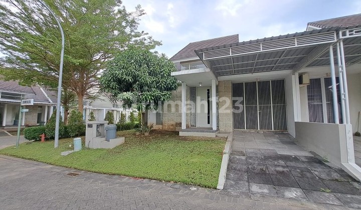 Modern Minimalist House in Citra Grand Mutiara Near UMY Modern Minimalist House in Citra Grand Mutiara Near UMY