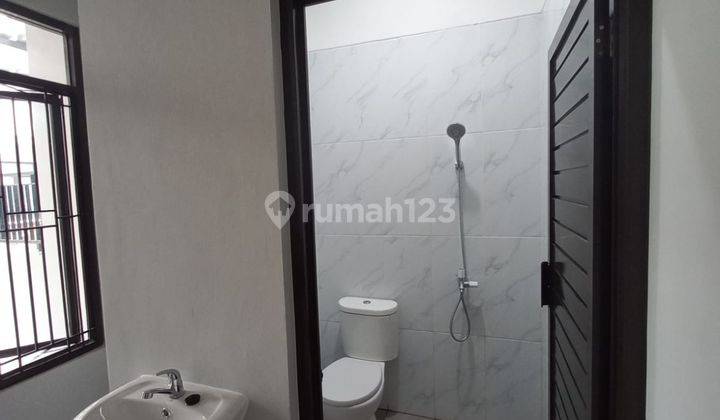 Rumah 2 lantai Lokasi dekat tj priok jakarta utara