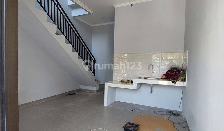 Rumah 2 lantai lokasi dekat area perkantoran jakarta utara