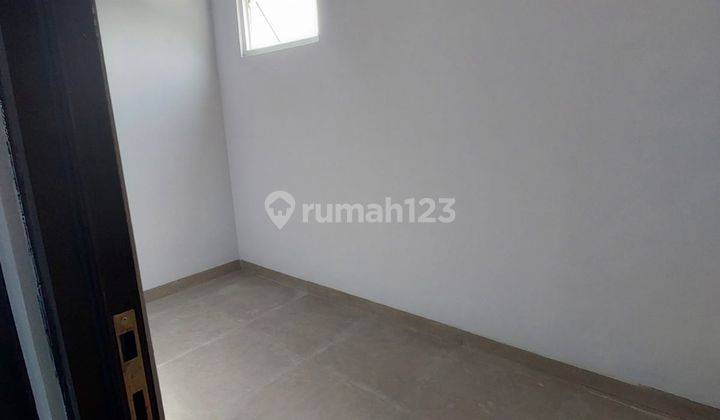 Rumah 2 lantai lokasi dekat area perkantoran jakarta utara