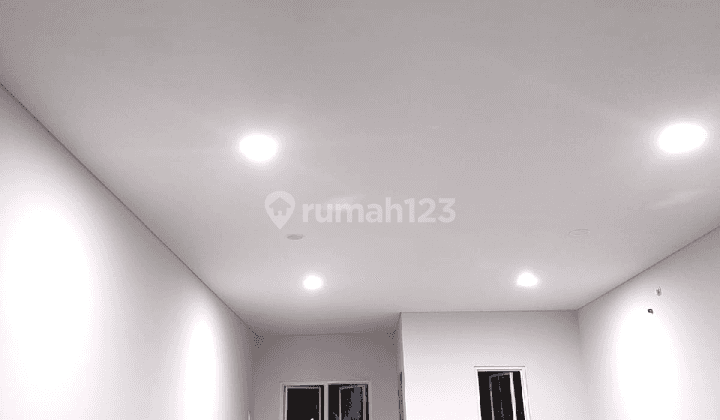 Di Sewakan Ruko Harapan Indah 2 Lt 3