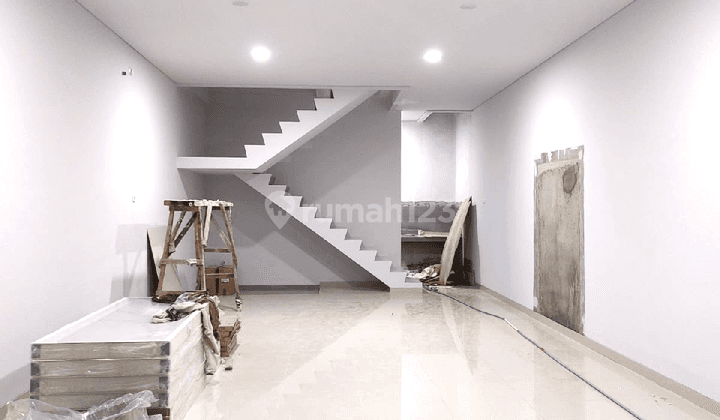 Di Sewakan Ruko Harapan Indah 2 Lt 2
