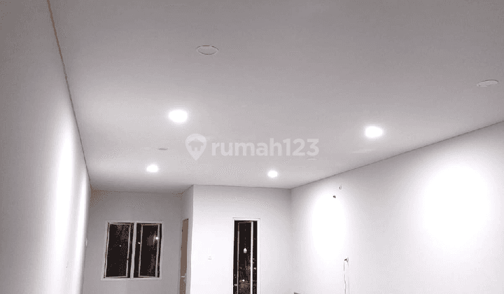 Di Sewakan Ruko Harapan Indah 2 Lt 5