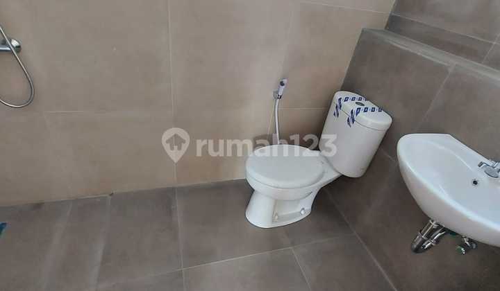 rumah baru minimalis di komplek de arcadia  2